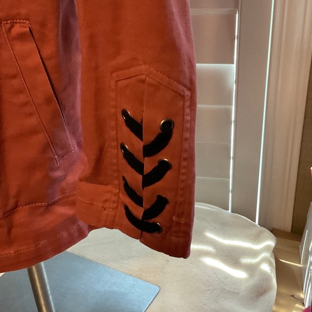 Women's Rust Jacket - Picture 6 of 10